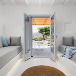 Xerolithos Natural Living Chata *