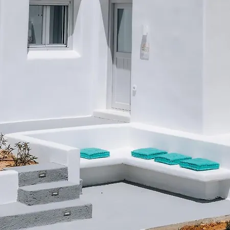 אכסניה Xerolithos Natural Living *