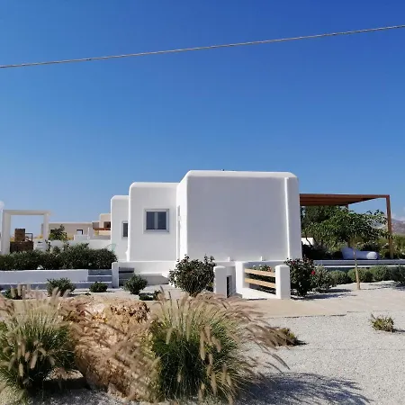 Xerolithos Natural Living Lodge *