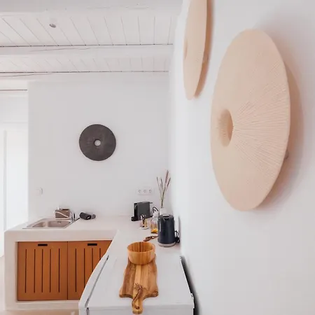 Xerolithos Natural Living Lodge *