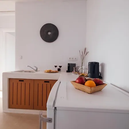 אכסניה Xerolithos Natural Living Kato Sangrion