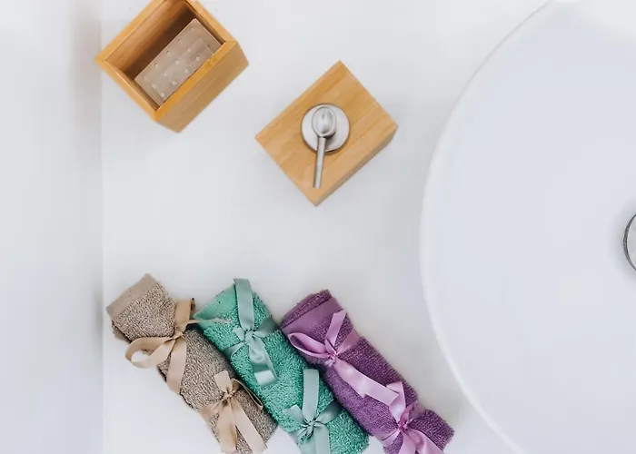 Lodge Xerolithos Natural Living